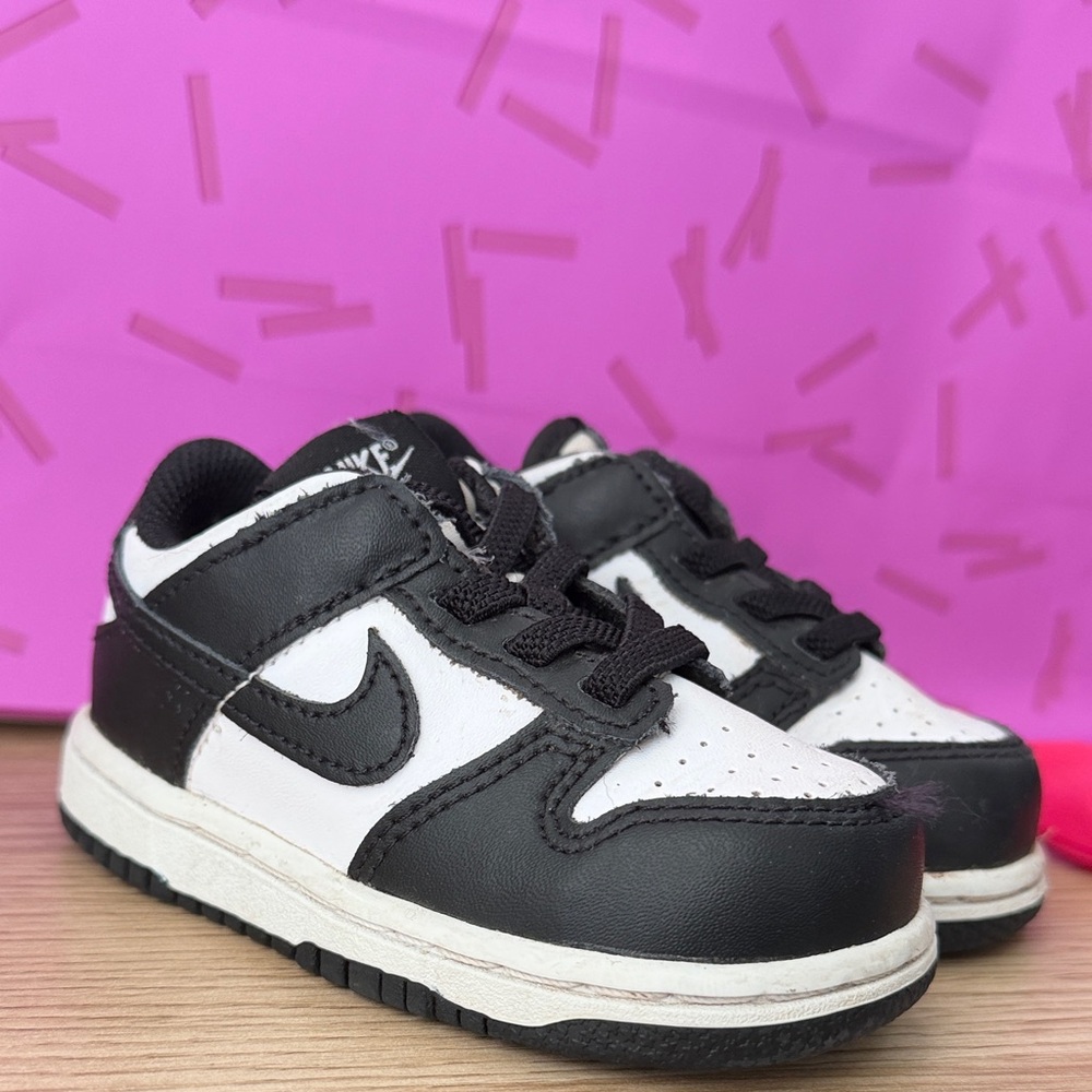 Nike Kids Black and White Sneakers
